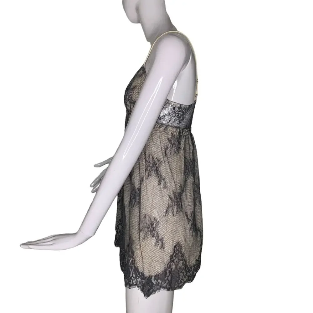 Flora Nikrooz Babydoll Size M Black Lace Nude Lining Adjustable Straps
